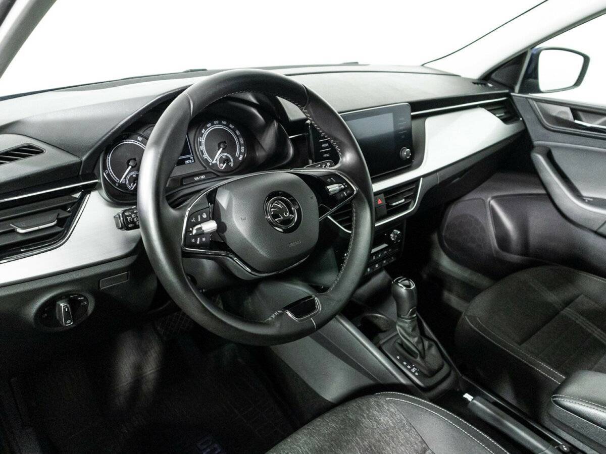 Skoda Rapid с пробегом — 2021 год. Фото: #10