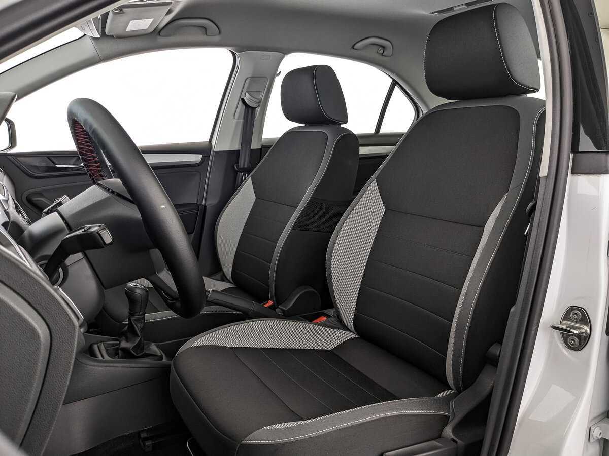 Skoda Rapid с пробегом — 2019 год. Фото: #15