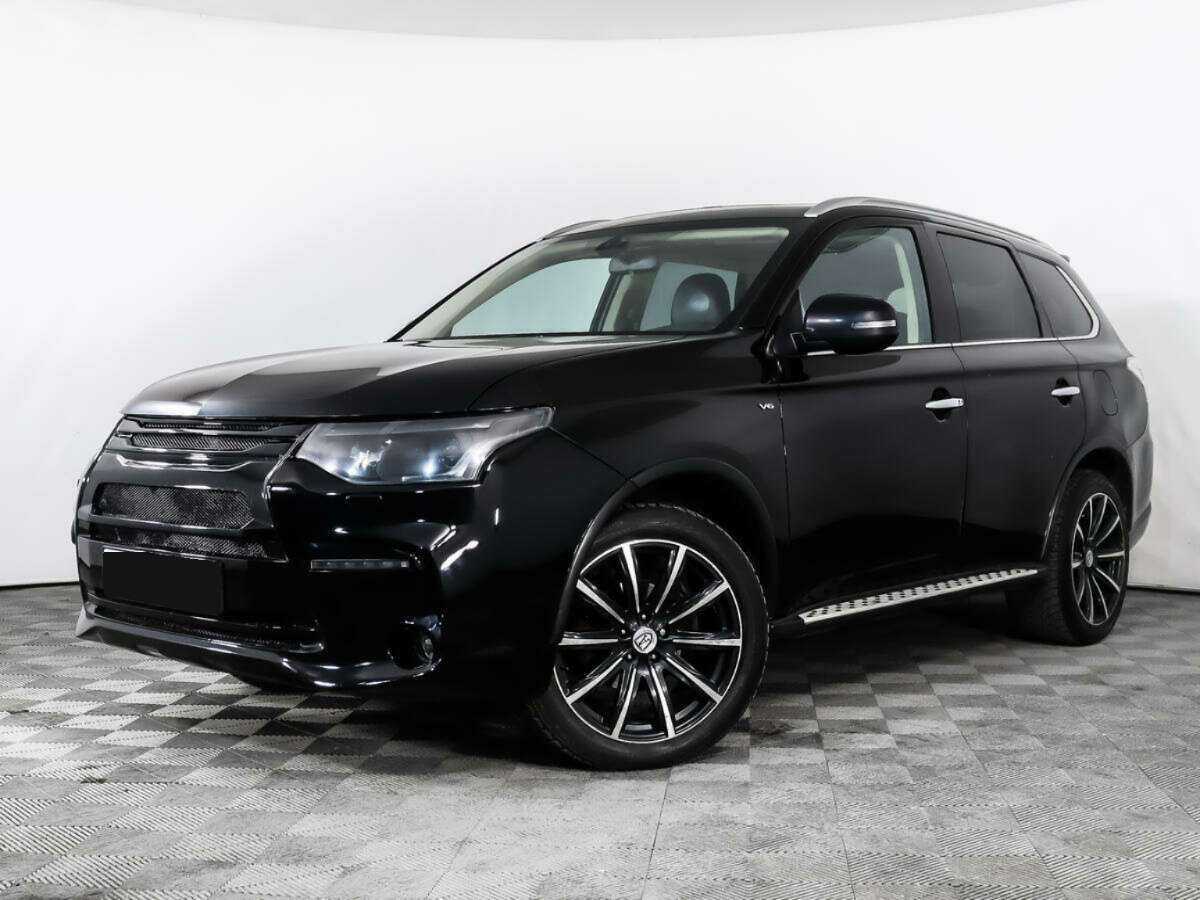 Mitsubishi Outlander с пробегом — 2014 год. Посмотреть фото