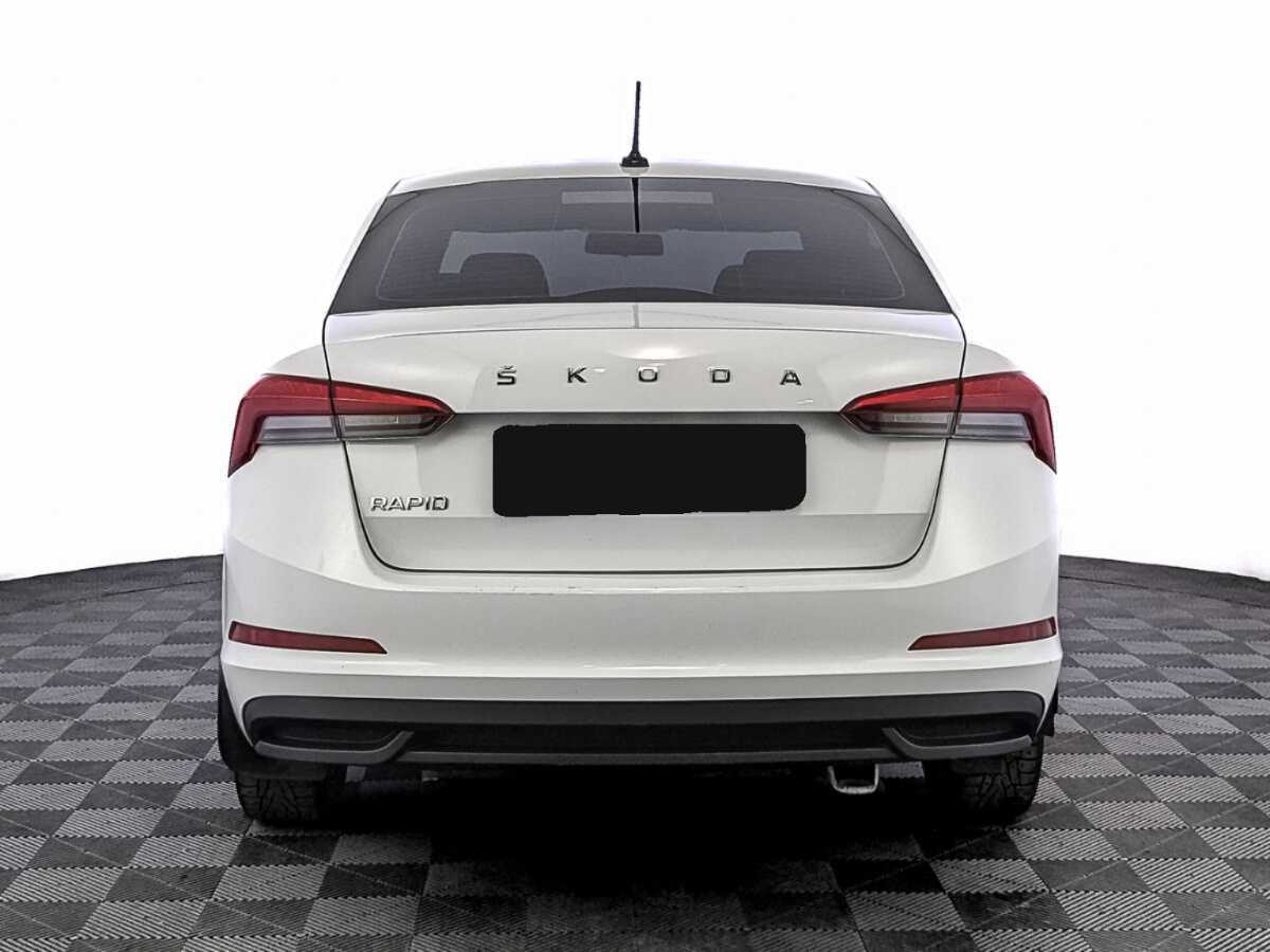 Skoda Rapid с пробегом — 2020 год. Фото: #5