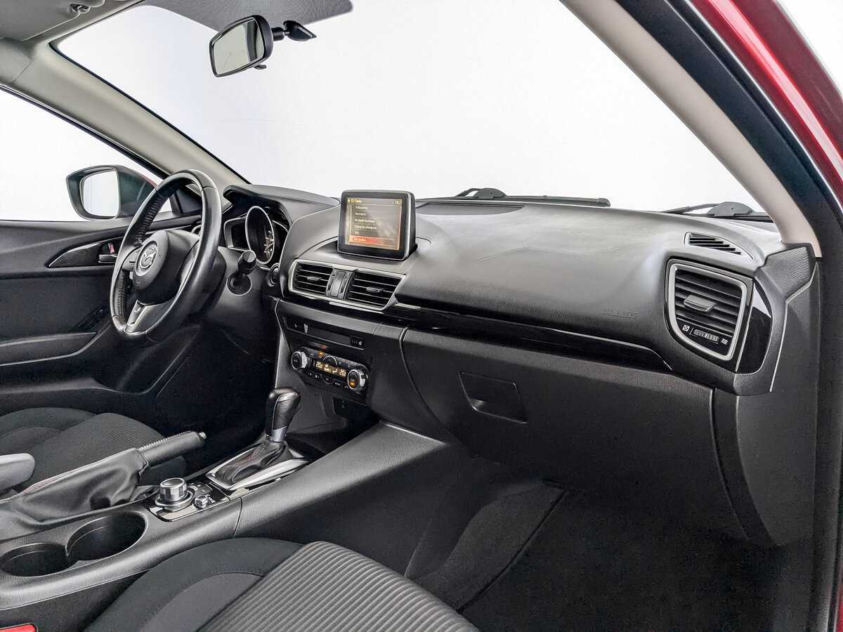 Mazda 3 с пробегом — 2014 год. Фото: #8