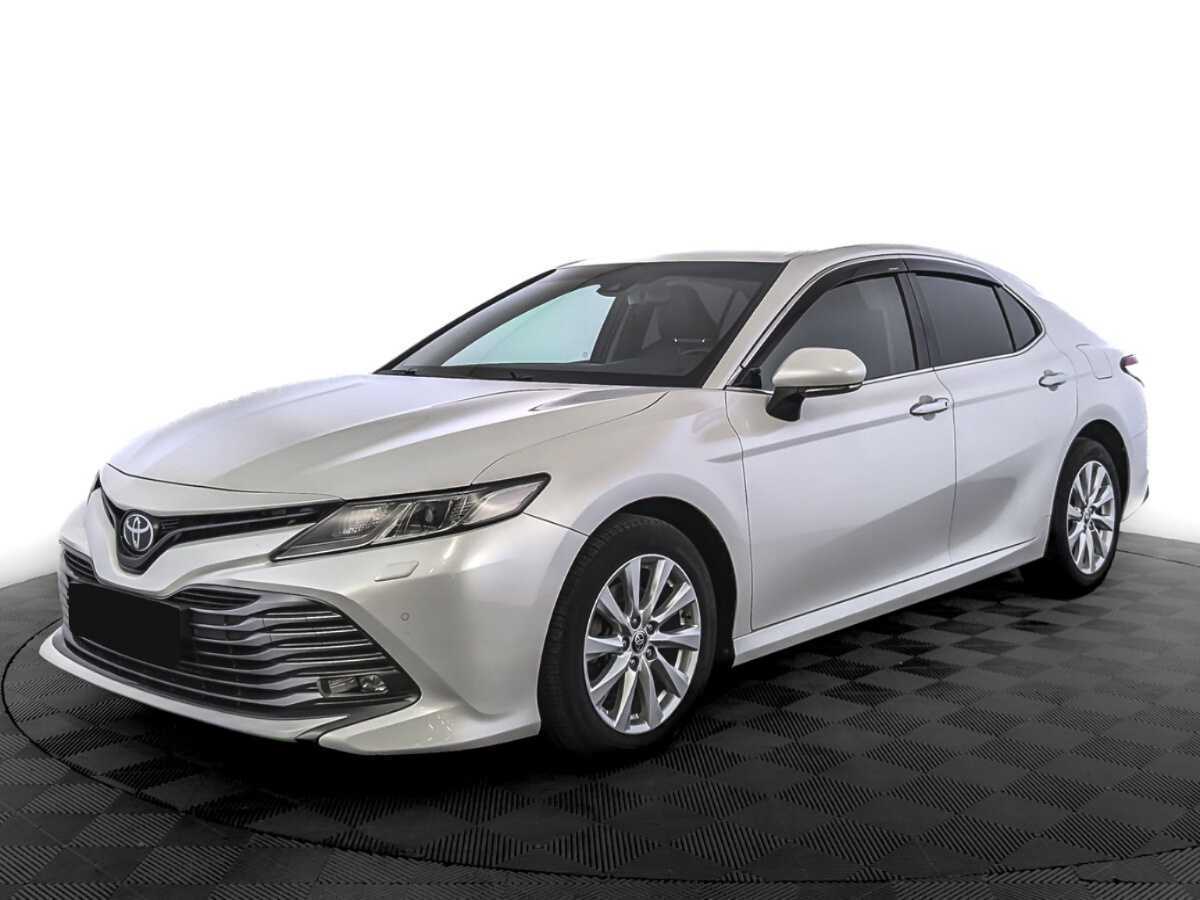 Toyota Camry с пробегом — 2021 год. Посмотреть фото