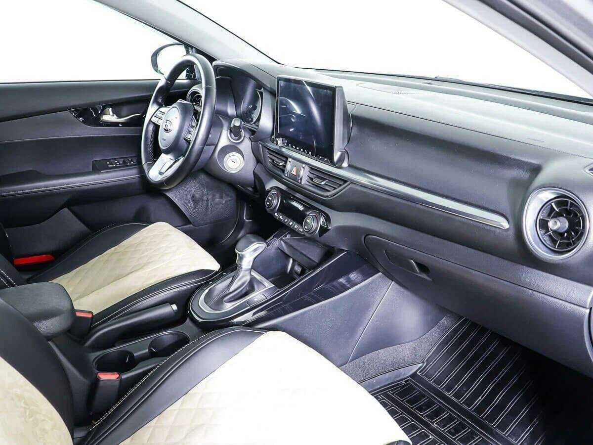 Kia Cerato с пробегом — 2019 год. Фото: #8