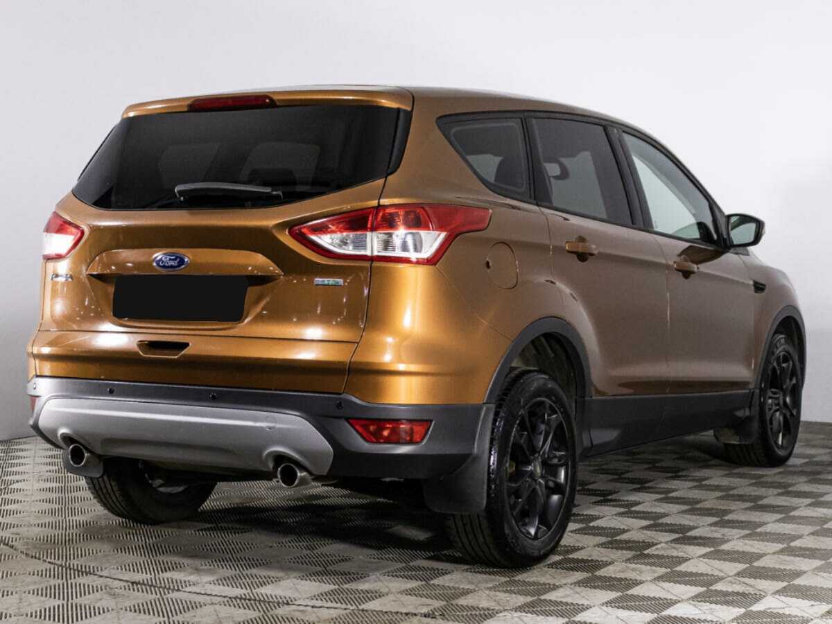 Ford Kuga с пробегом — 2013 год. Фото: #4