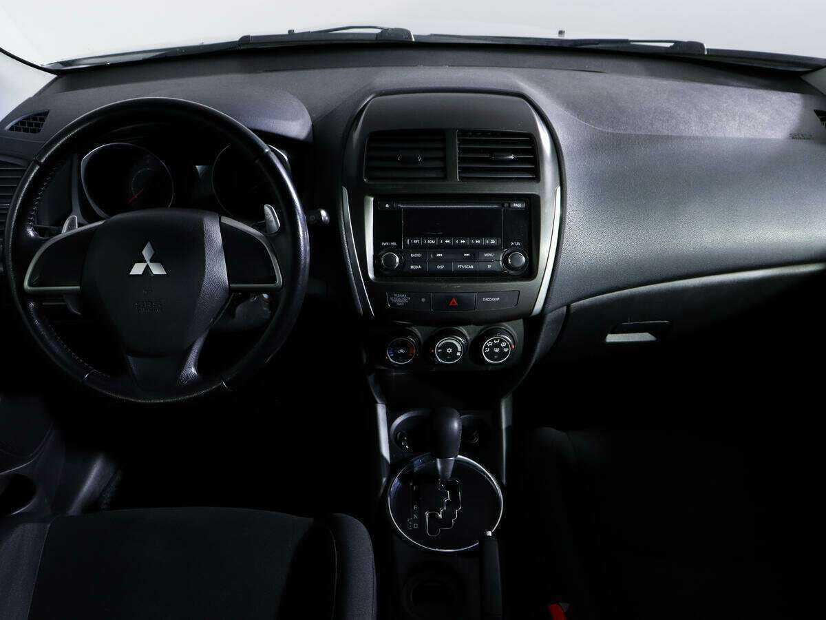 Mitsubishi ASX с пробегом — 2012 год. Фото: #11
