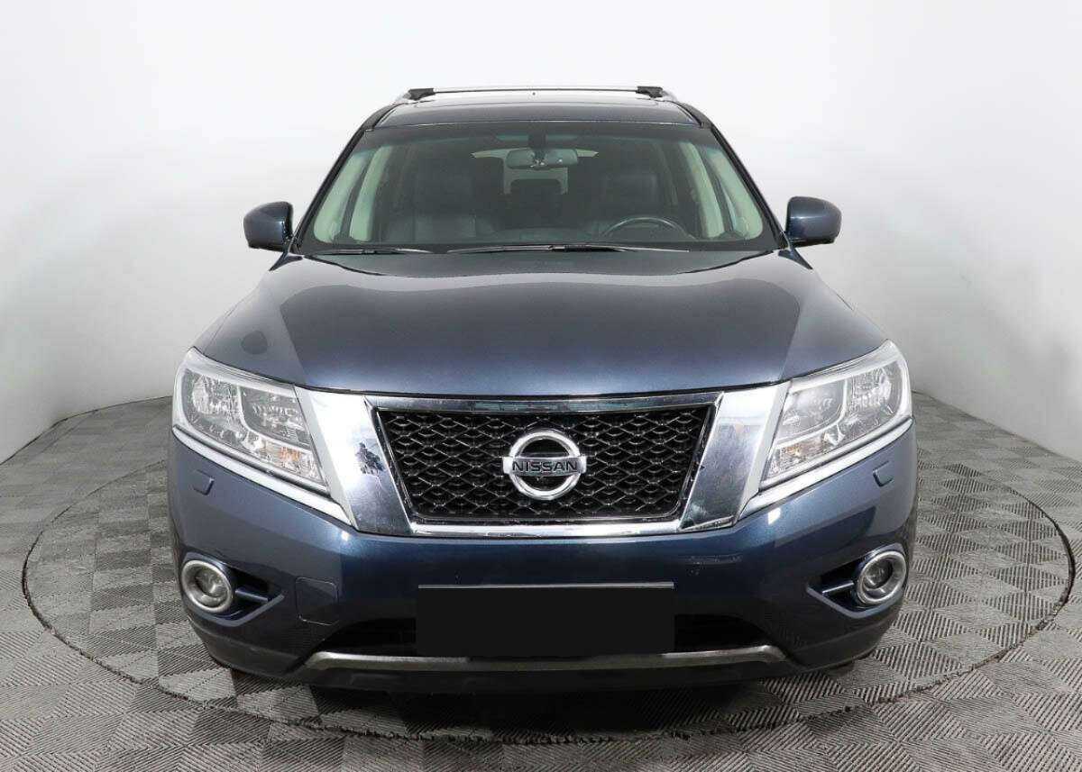 Nissan Pathfinder с пробегом — 2017 год. Фото: #1