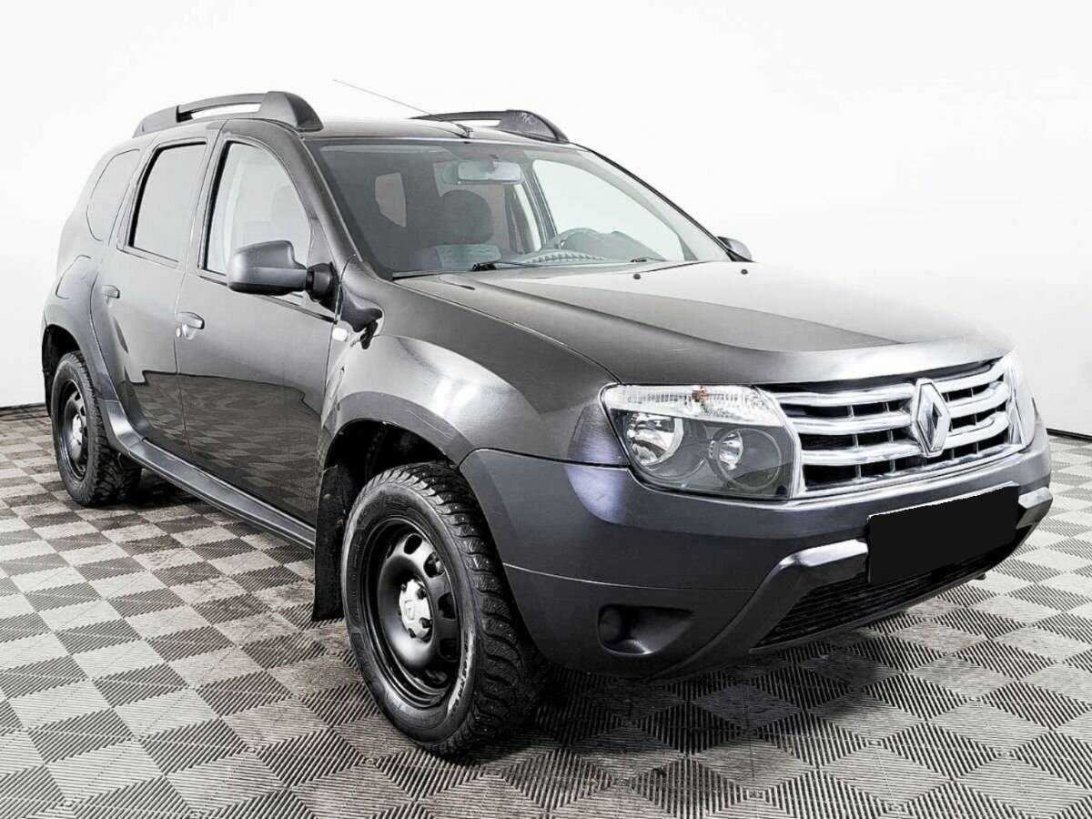 Renault Duster с пробегом — 2012 год. Фото: #2