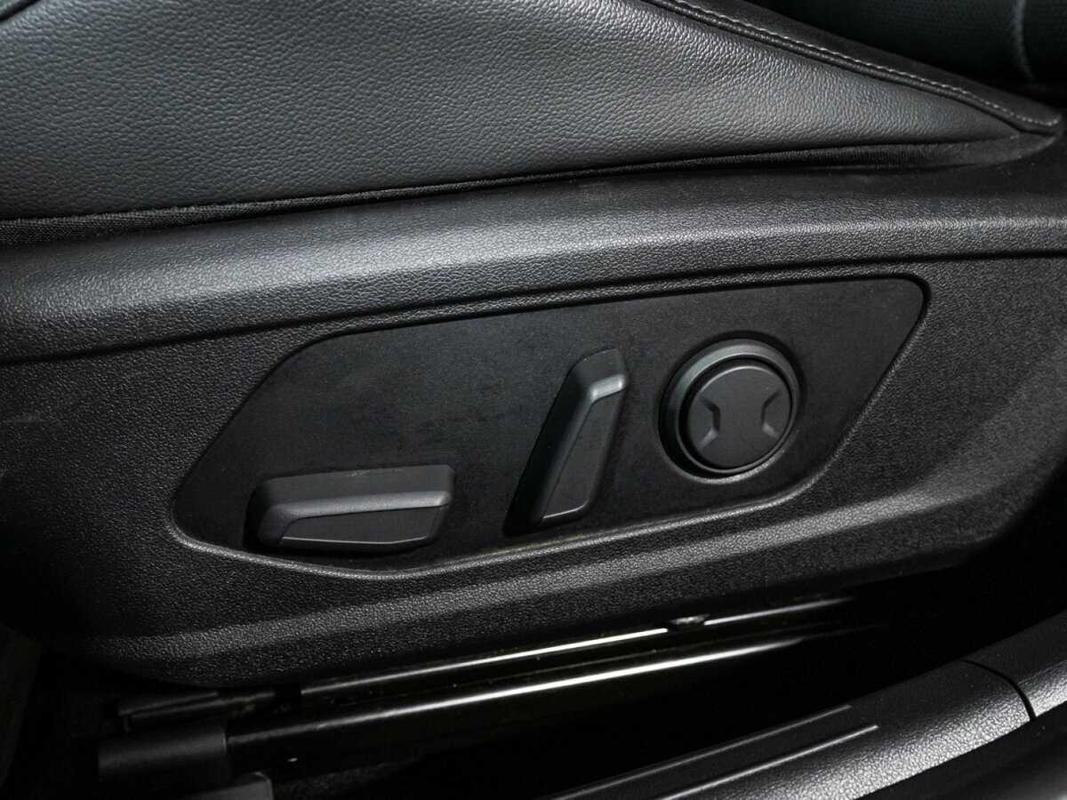 Hyundai Elantra с пробегом — 2021 год. Фото: #15