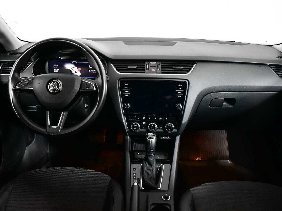 Skoda Octavia с пробегом — 2019 год. Фото: #10
