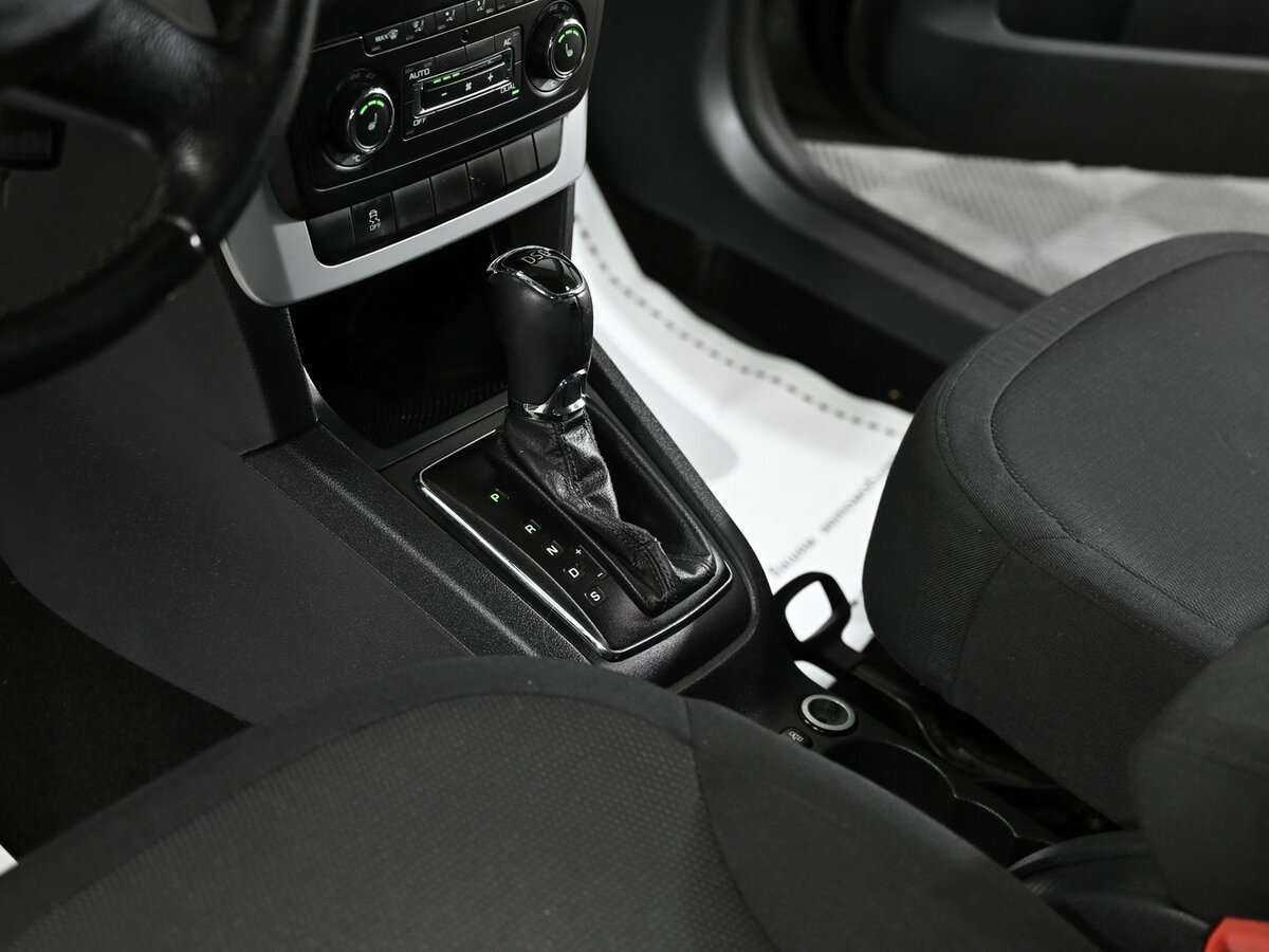 Skoda Yeti с пробегом — 2013 год. Фото: #8