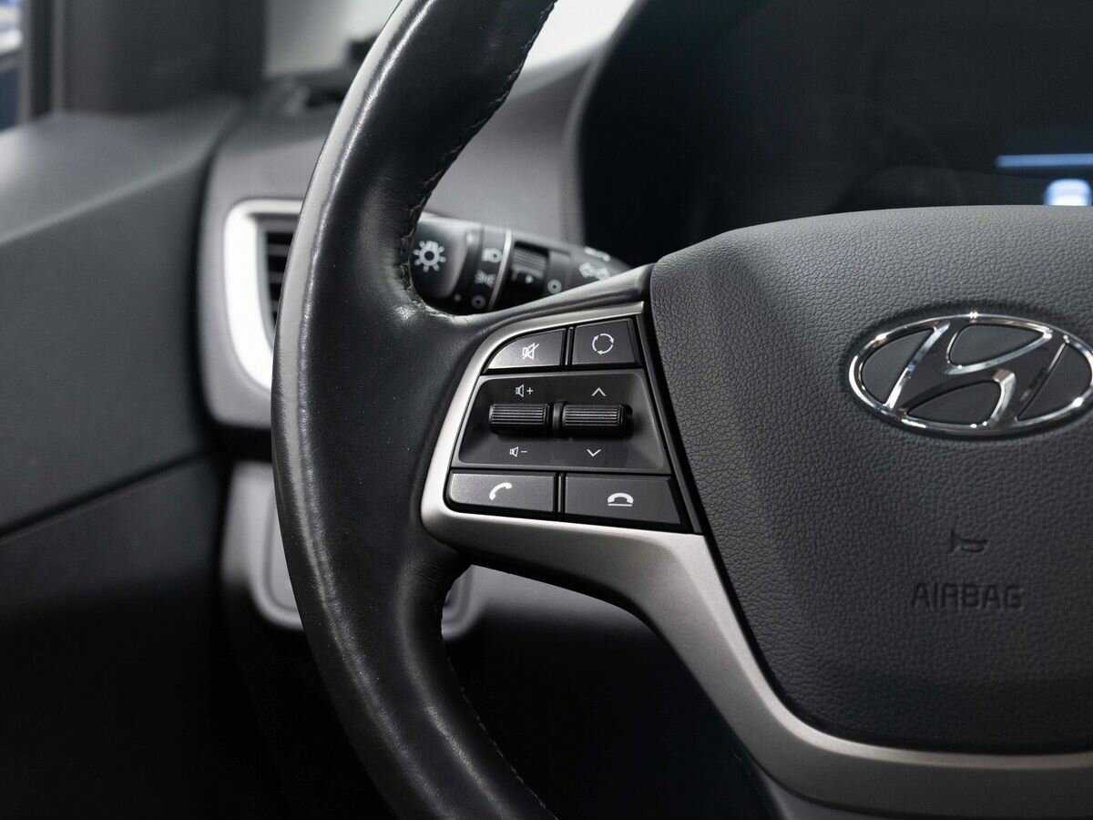 Hyundai Solaris с пробегом — 2018 год. Фото: #16