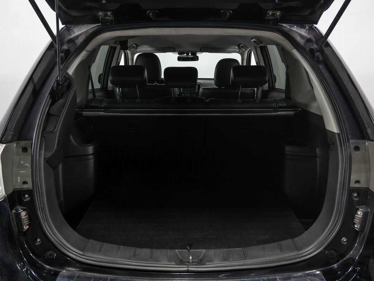 Mitsubishi Outlander с пробегом — 2013 год. Фото: #20