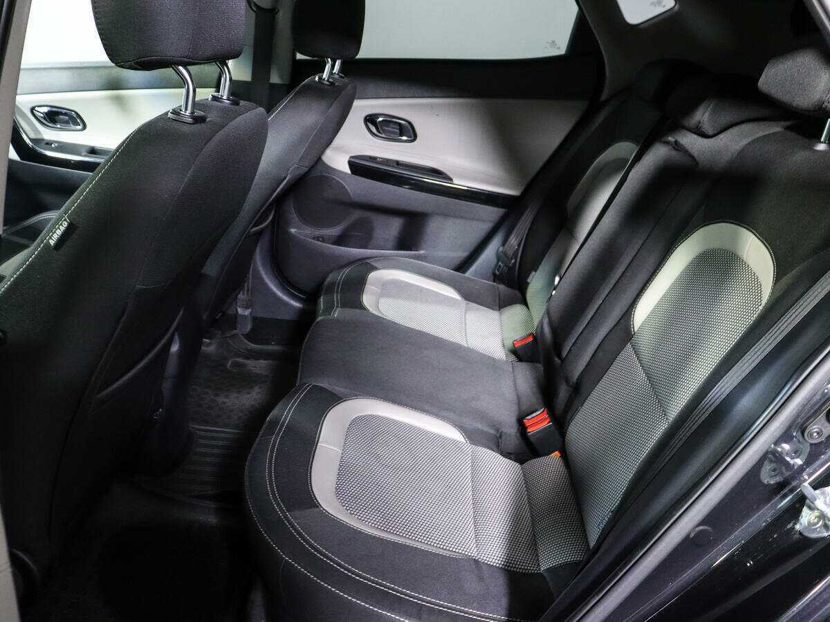 Kia Ceed с пробегом — 2015 год. Фото: #9