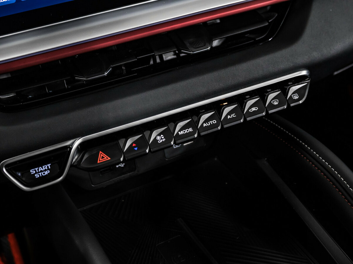 Geely Coolray с пробегом — 2024 год. Фото: #16