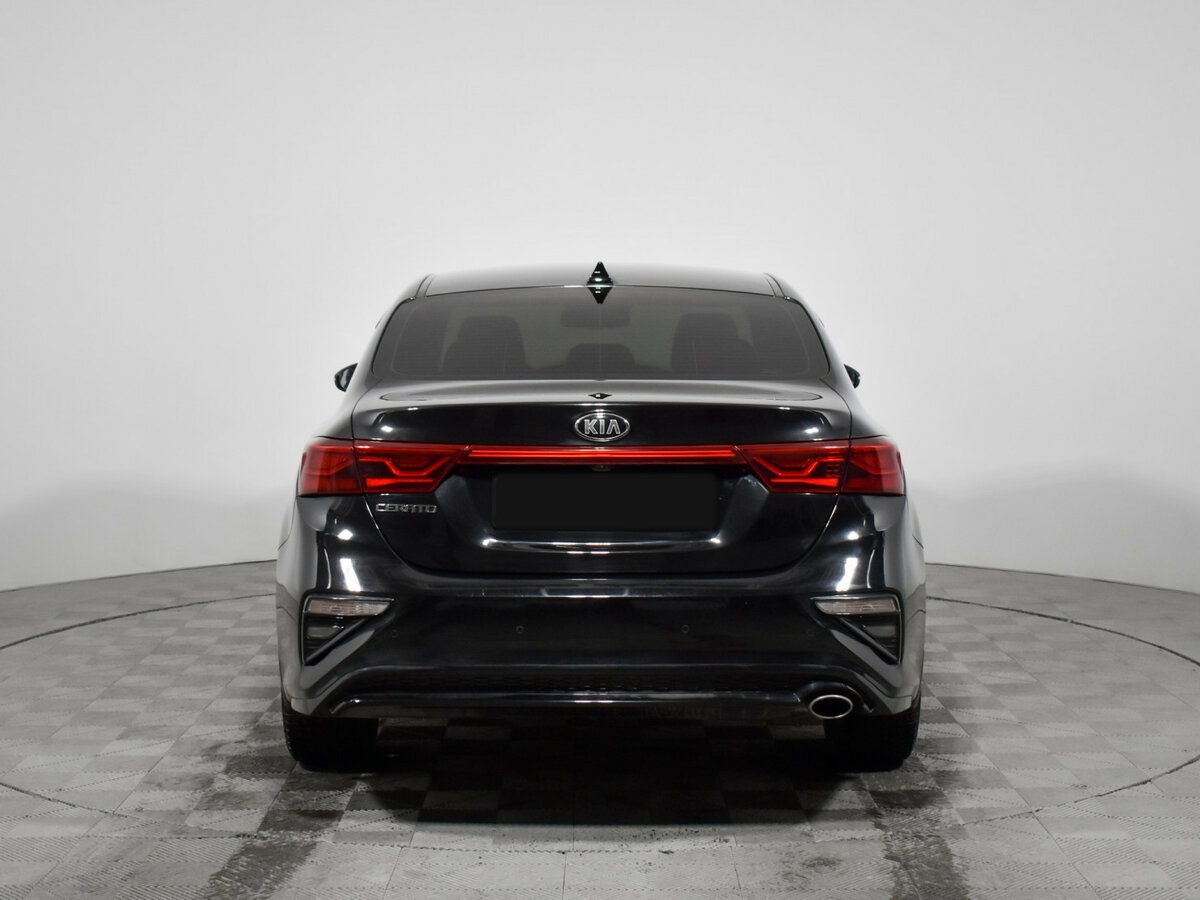 Kia Cerato с пробегом — 2019 год. Фото: #5