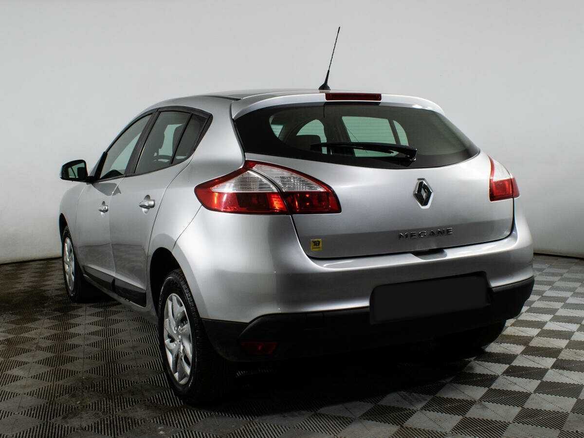 Renault Megane с пробегом — 2012 год. Фото: #5