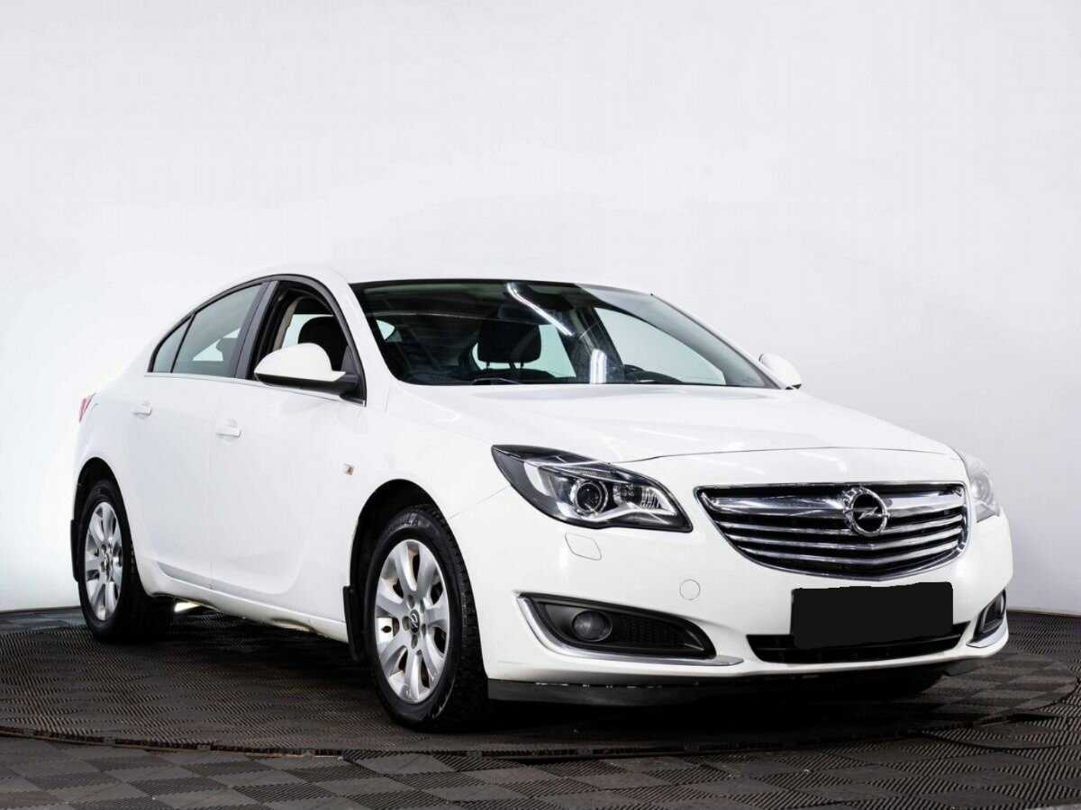 Opel Insignia с пробегом — 2014 год. Фото: #2