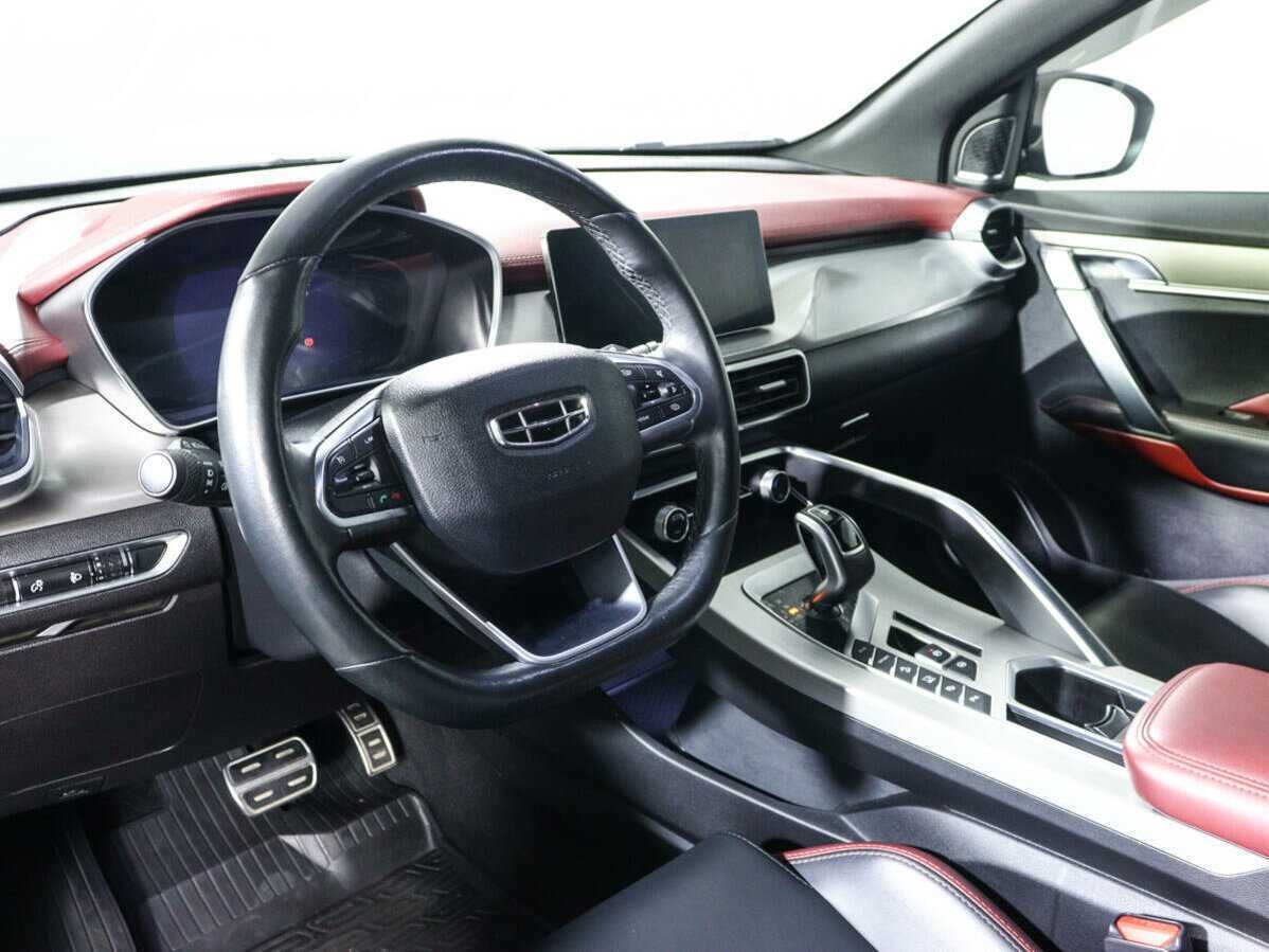 Geely Coolray с пробегом — 2021 год. Фото: #11