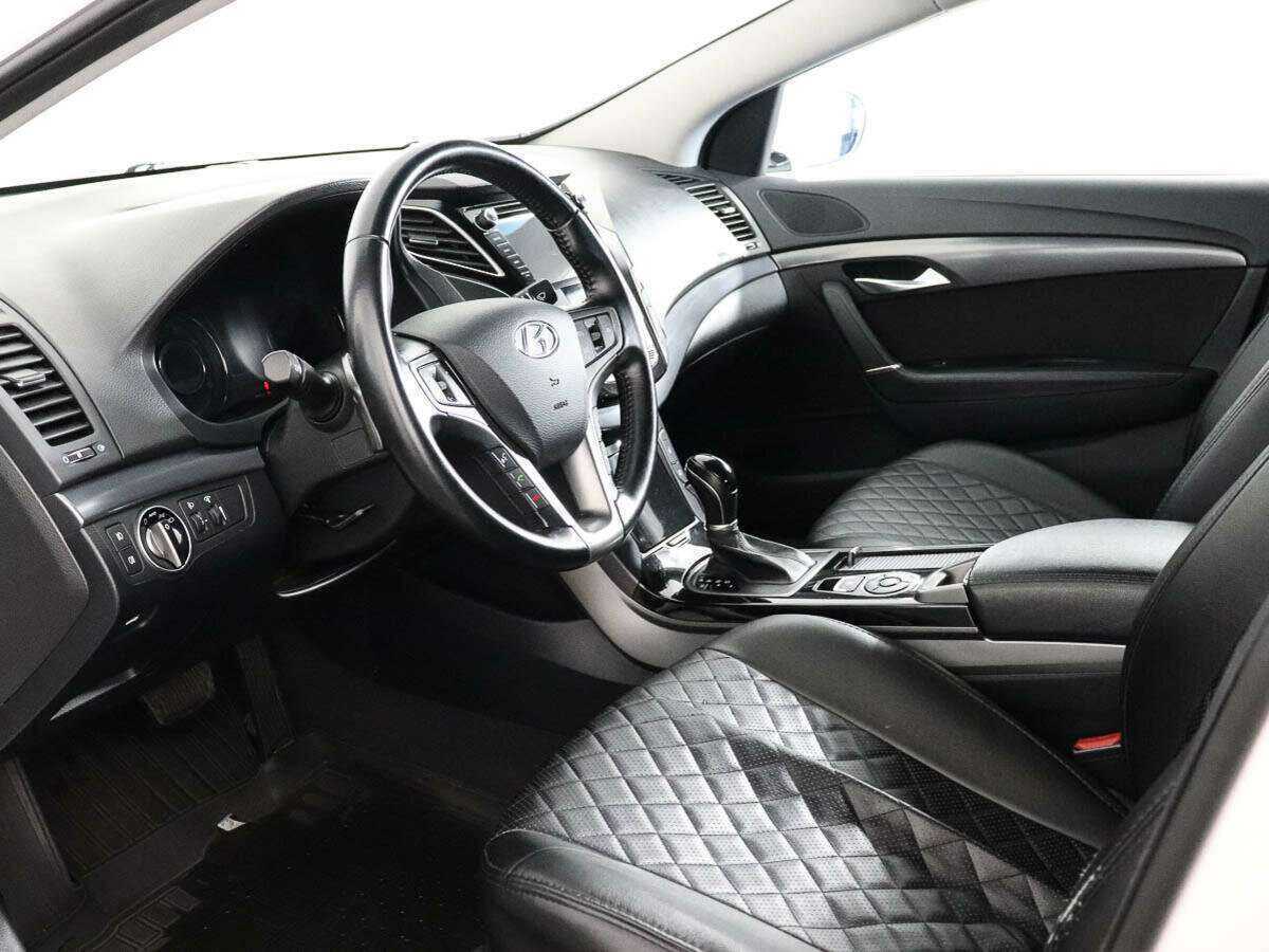 Hyundai i40 с пробегом — 2015 год. Фото: #8