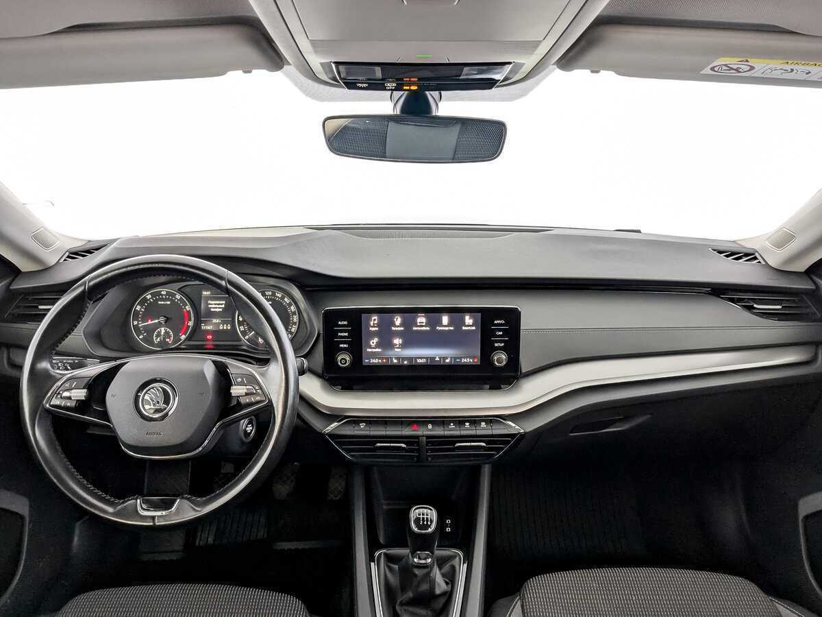 Skoda Octavia с пробегом — 2021 год. Фото: #11