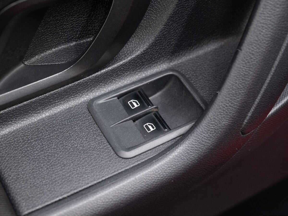 Skoda Fabia с пробегом — 2013 год. Фото: #16