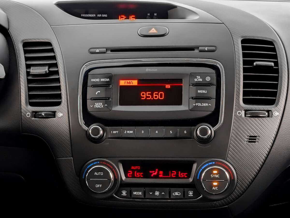 Kia Cerato с пробегом — 2019 год. Фото: #12