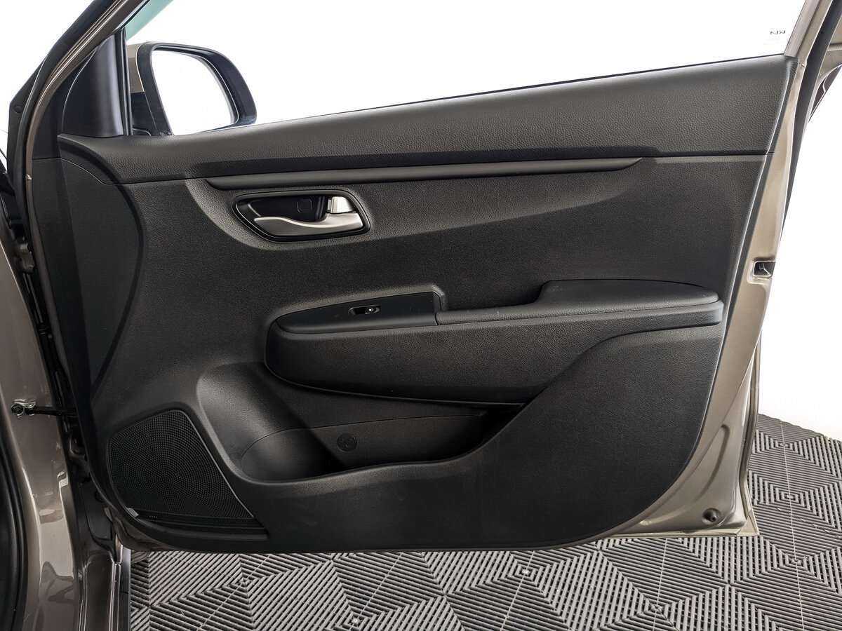 Kia Rio с пробегом — 2021 год. Фото: #20