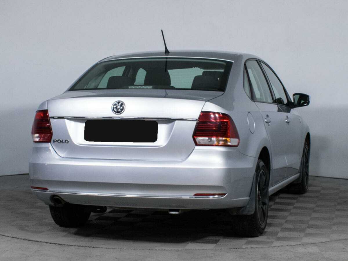 Volkswagen Polo с пробегом — 2016 год. Фото: #4