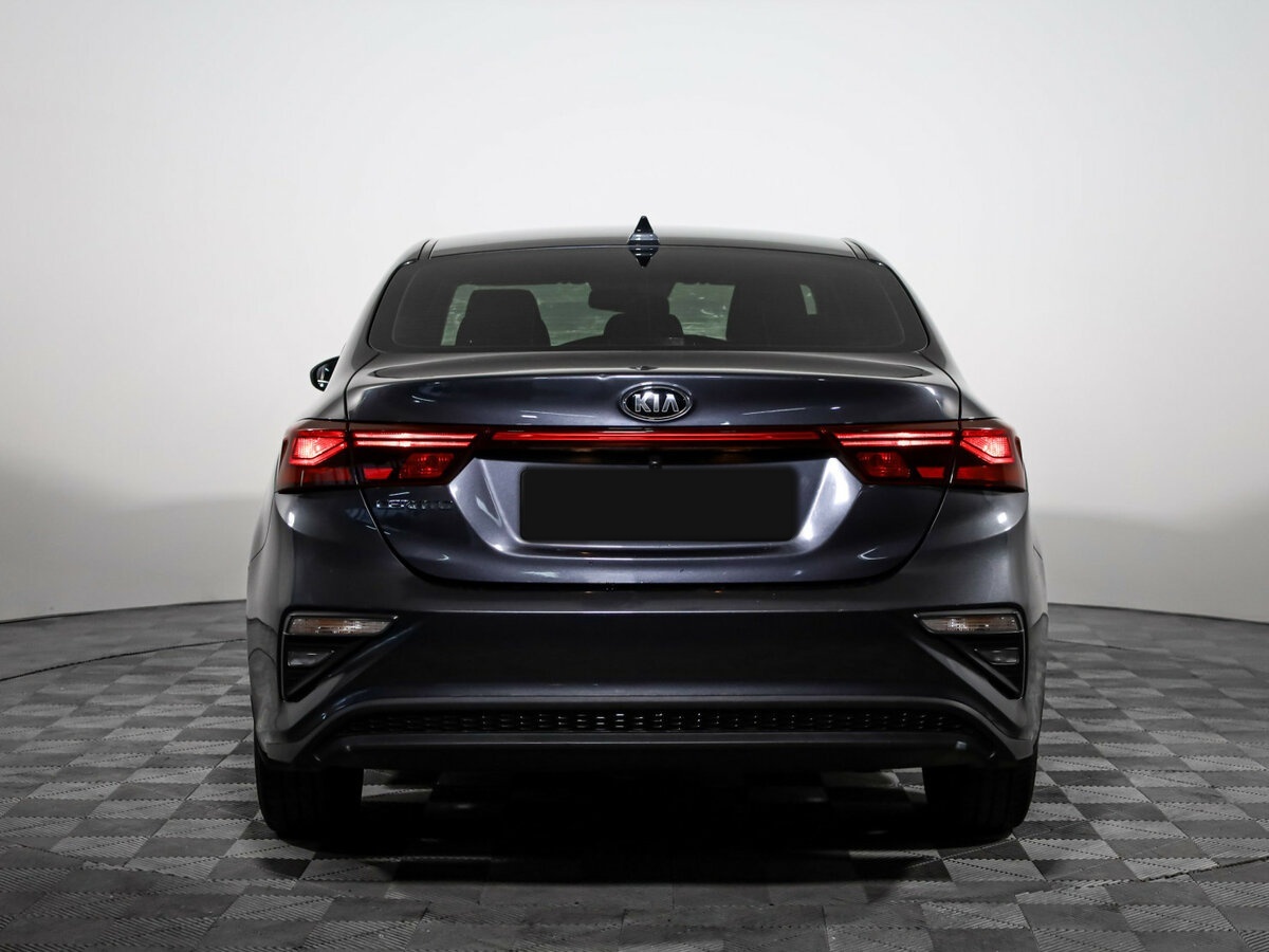 Kia Cerato с пробегом — 2018 год. Фото: #3