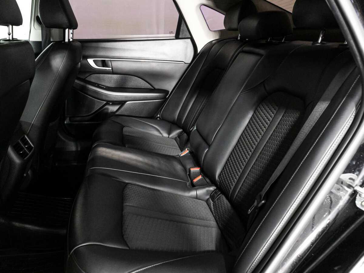 Hyundai Sonata с пробегом — 2020 год. Фото: #9