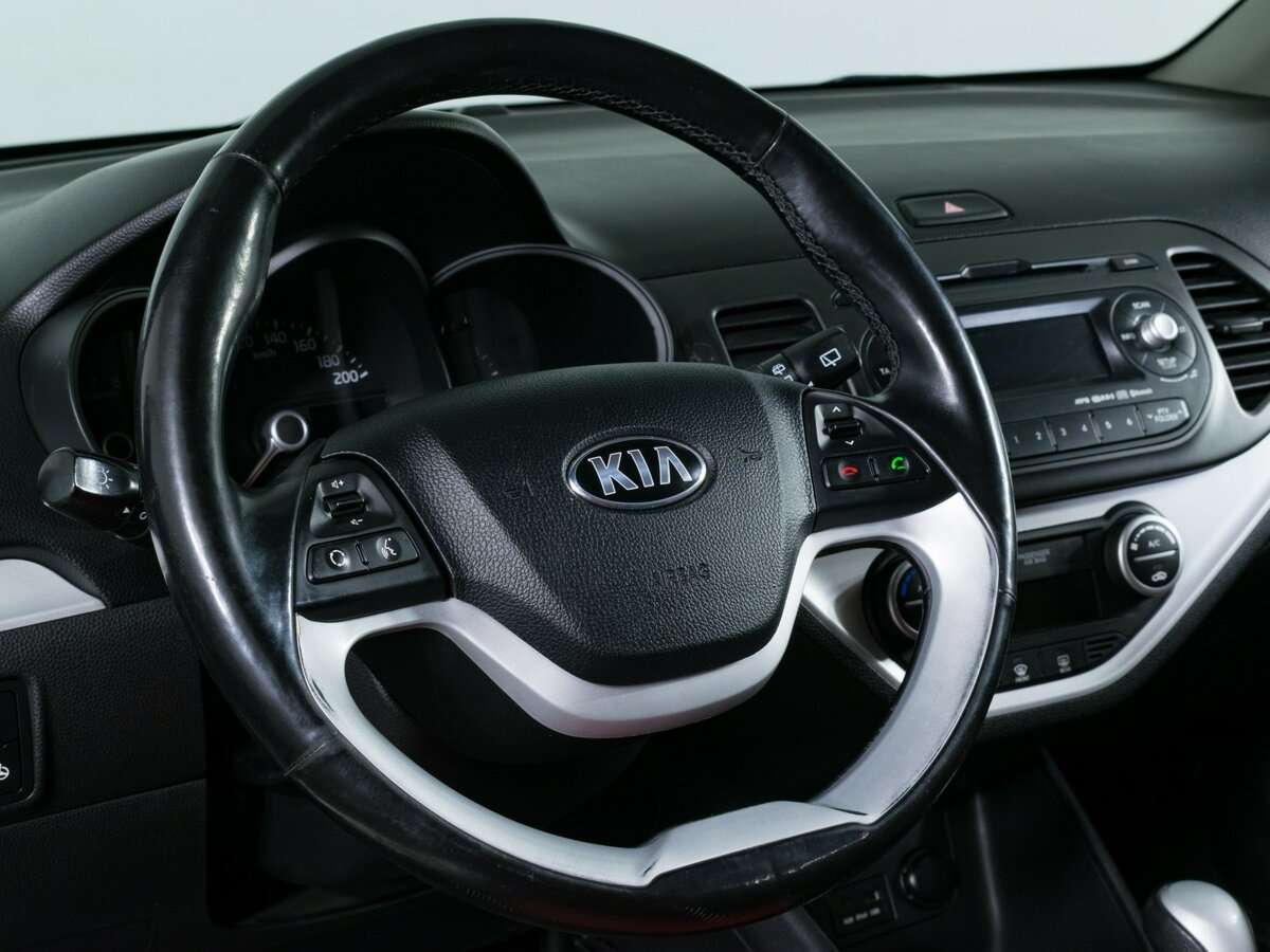 Kia Picanto с пробегом — 2012 год. Фото: #11