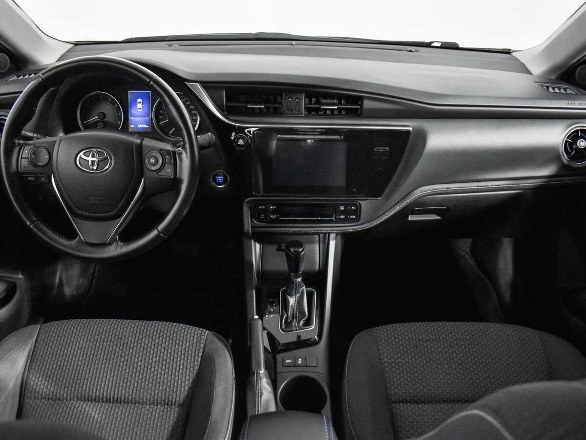 Toyota Corolla с пробегом — 2016 год. Фото: #14