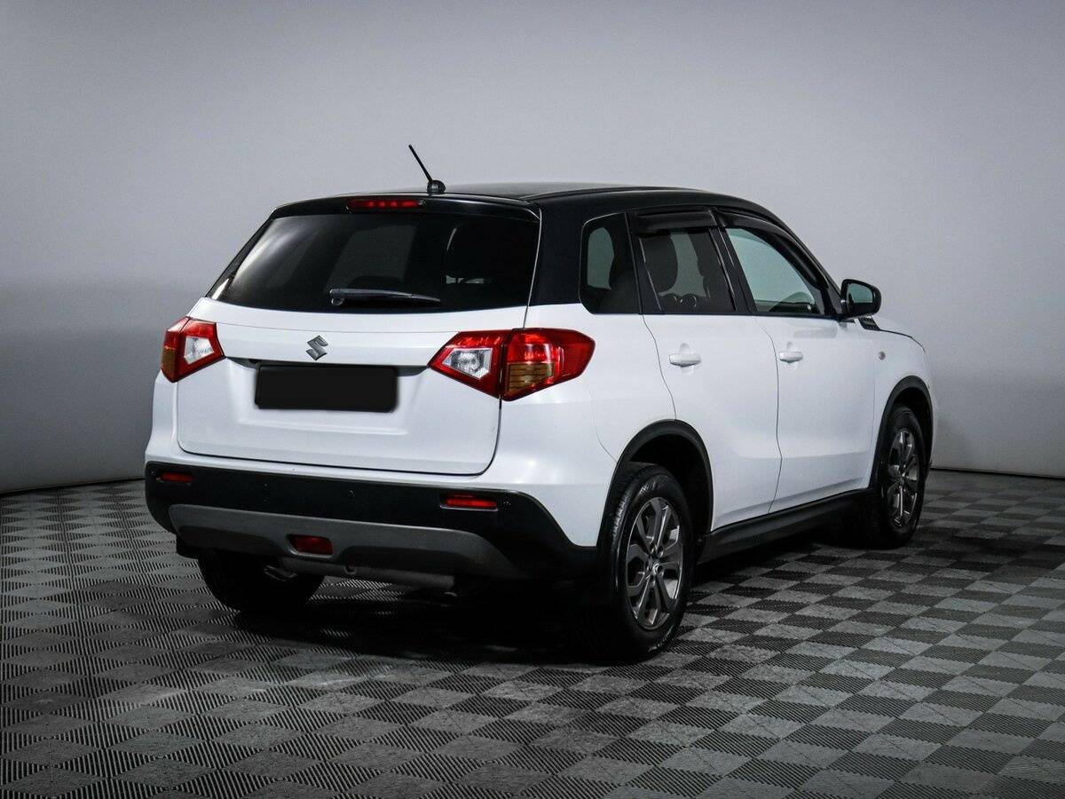 Suzuki Vitara с пробегом — 2016 год. Фото: #3