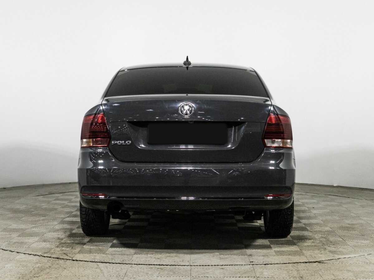 Volkswagen Polo с пробегом — 2018 год. Фото: #5