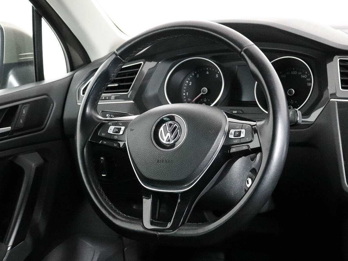 Volkswagen Tiguan с пробегом — 2018 год. Фото: #11
