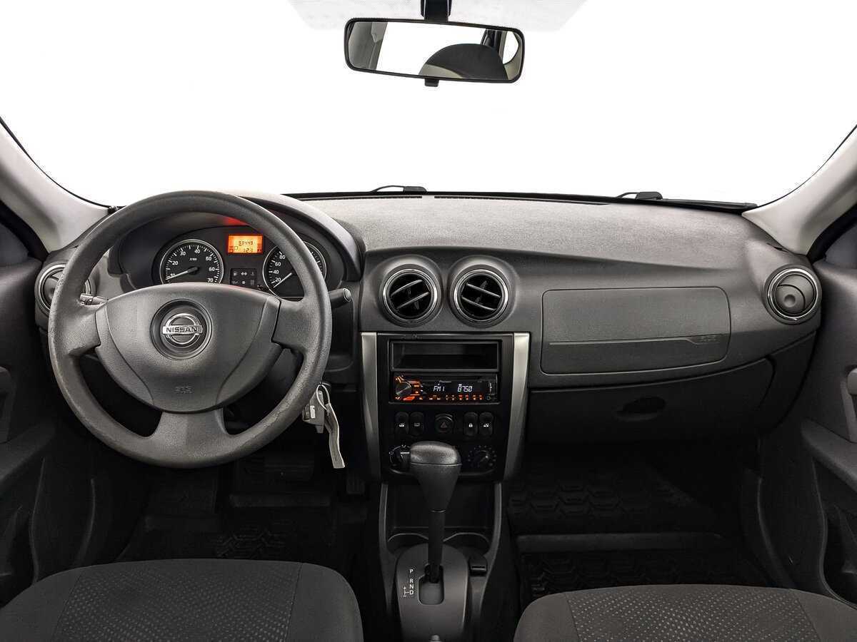 Nissan Almera с пробегом — 2016 год. Фото: #9