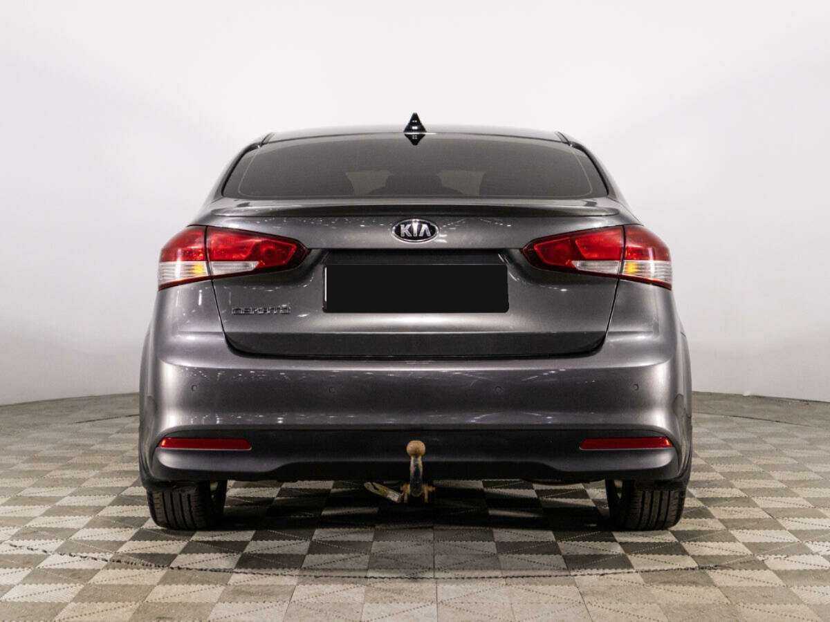 Kia Cerato с пробегом — 2019 год. Фото: #5