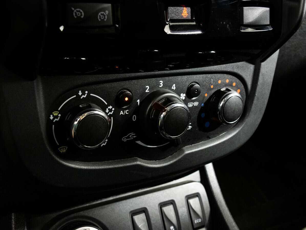 Renault Duster с пробегом — 2017 год. Фото: #11