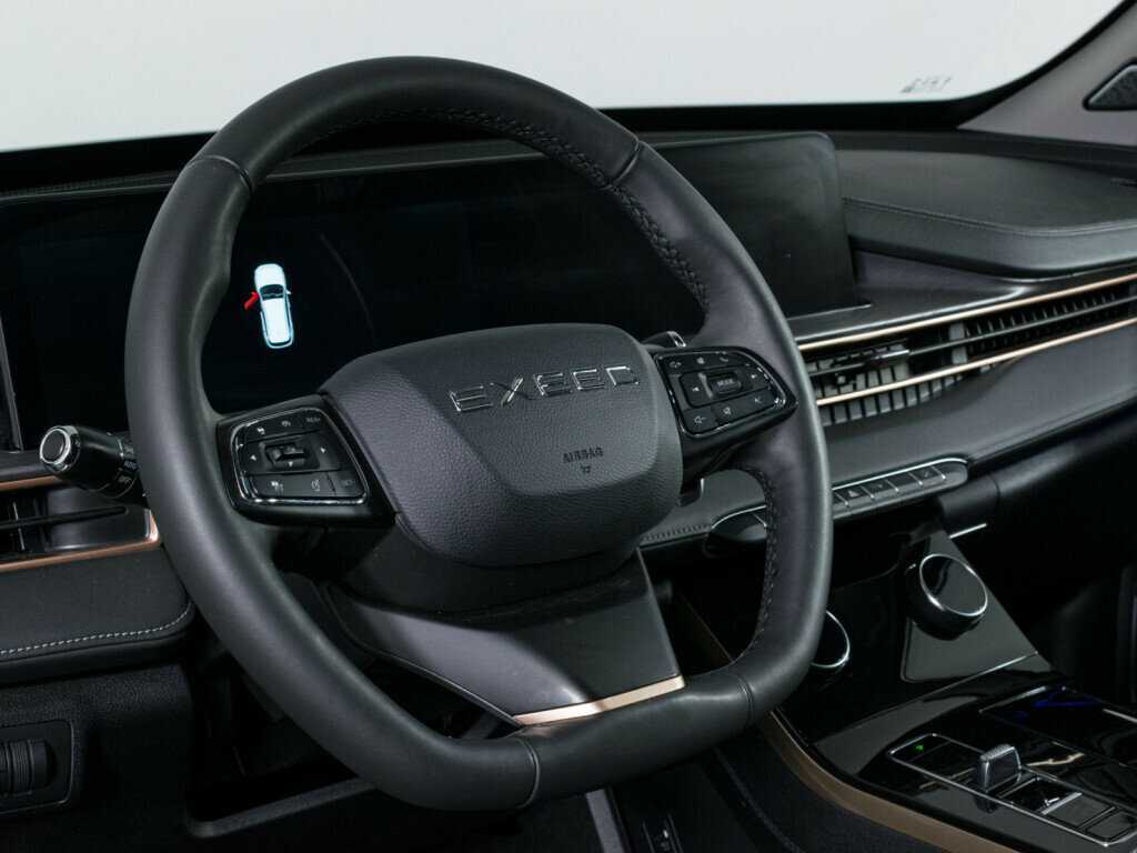 EXEED LX с пробегом — 2023 год. Фото: #13