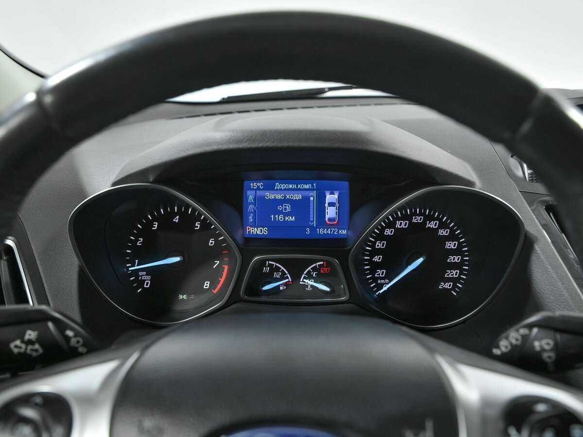 Ford Kuga с пробегом — 2016 год. Фото: #7