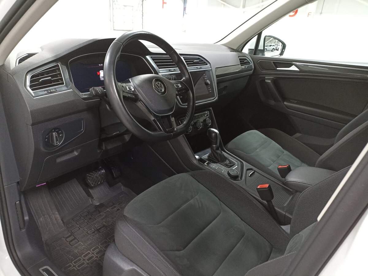 Volkswagen Tiguan с пробегом — 2018 год. Фото: #15