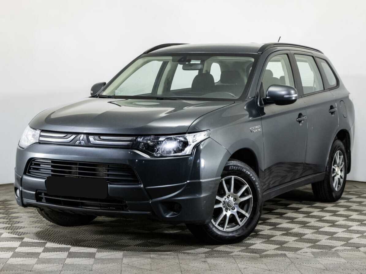 Mitsubishi Outlander с пробегом — 2014 год. Посмотреть фото