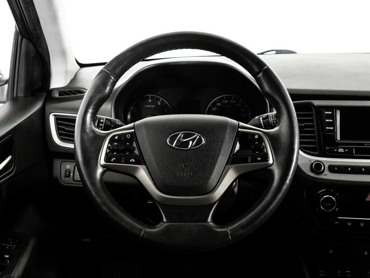 Hyundai Solaris с пробегом — 2017 год. Фото: #8