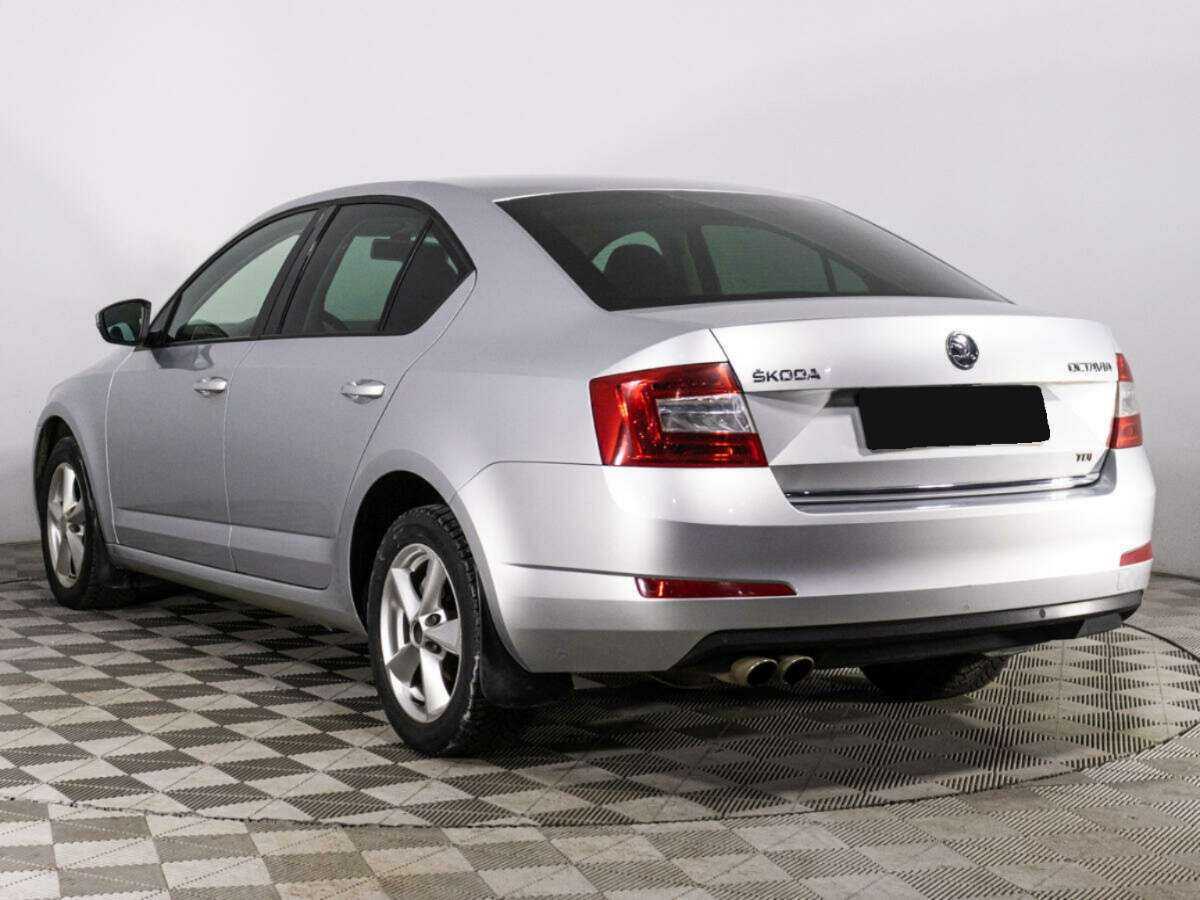 Skoda Octavia с пробегом — 2015 год. Фото: #5