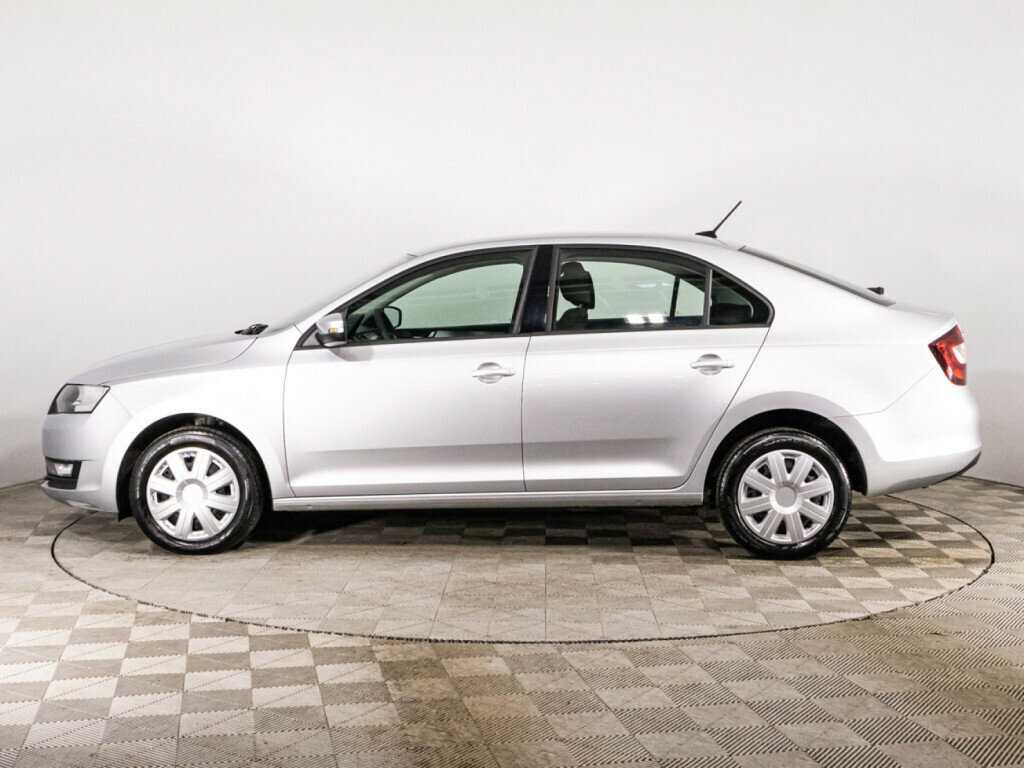 Skoda Rapid с пробегом — 2018 год. Фото: #7