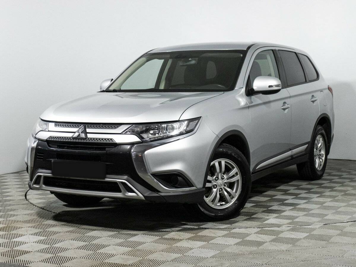 Mitsubishi Outlander с пробегом — 2019 год. Фото: #0