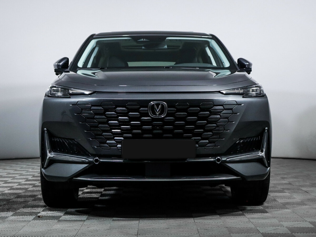 Changan UNI-K с пробегом — 2024 год. Фото: #1