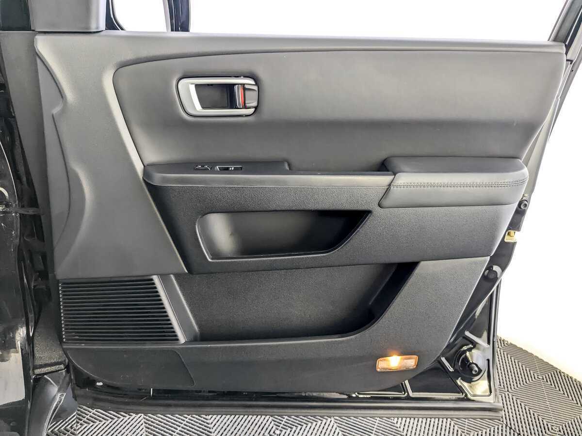 Honda Pilot с пробегом — 2014 год. Фото: #21