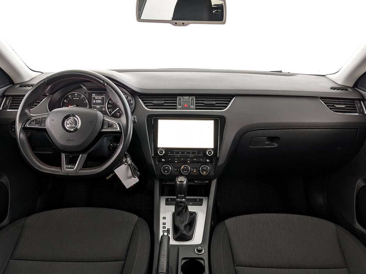 Skoda Octavia с пробегом — 2014 год. Фото: #12