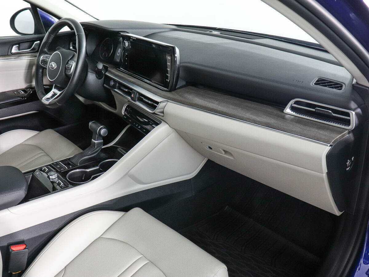 Kia K5 с пробегом — 2020 год. Фото: #9